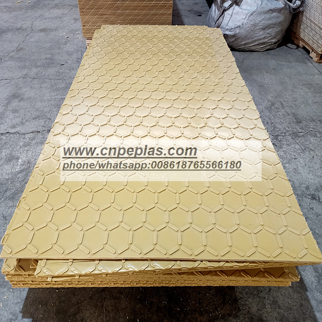 Beige Sand Color HDPE Material Hexagon Ground Protection Mats 